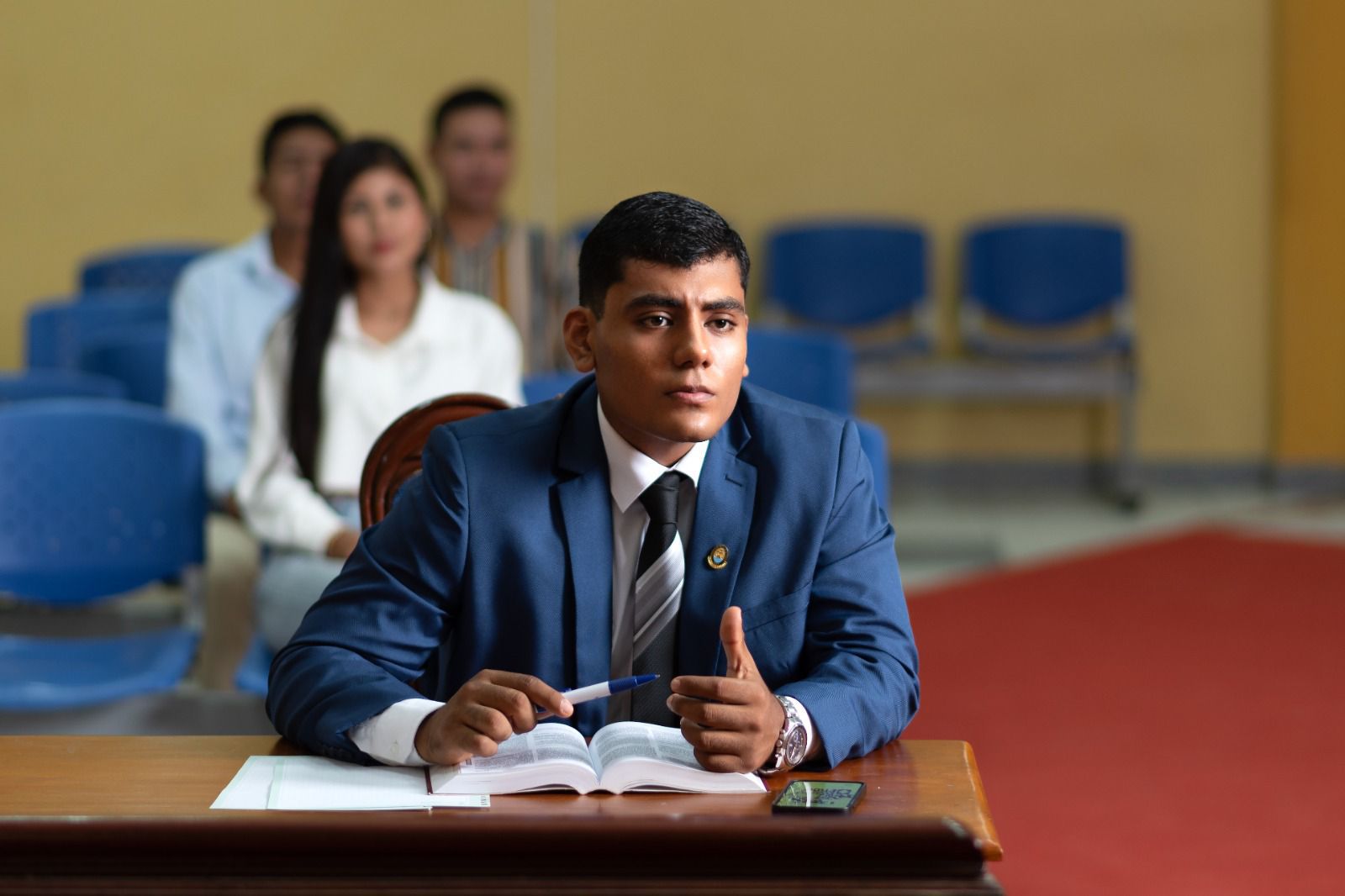 Enfoque Regional y Local